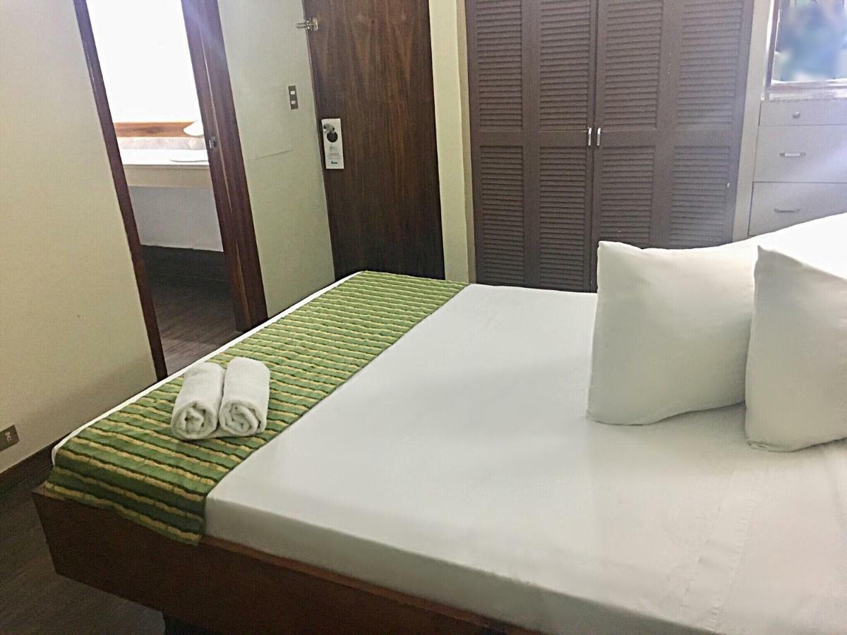 Hotel Ambassador Сан Хосе Екстериор снимка
